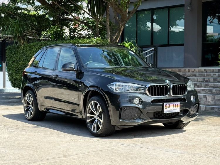 รถ BMW X5 3.0 xDrive30d M Sport 4WD สี ดำ
