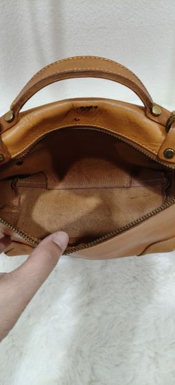 กป หนังแท้หนังฟอก ถือได้ สะพายได้ ราคา 890 บาท รูปที่ 4
