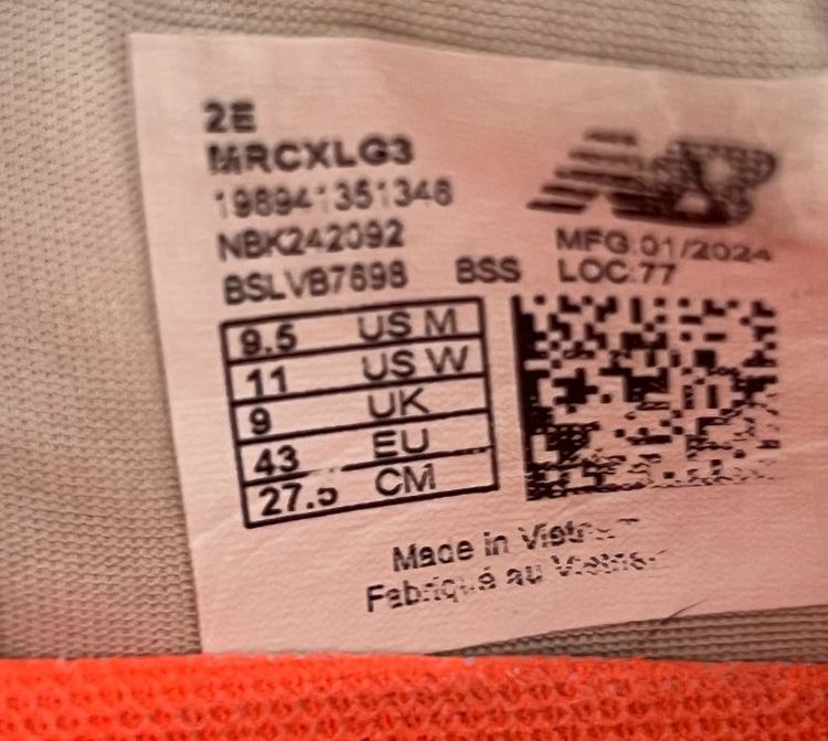 ขาย New Balance Sc trainer Fuelcell size 43/275cm ของแท้ 100%  สภาพสวย รูปที่ 9