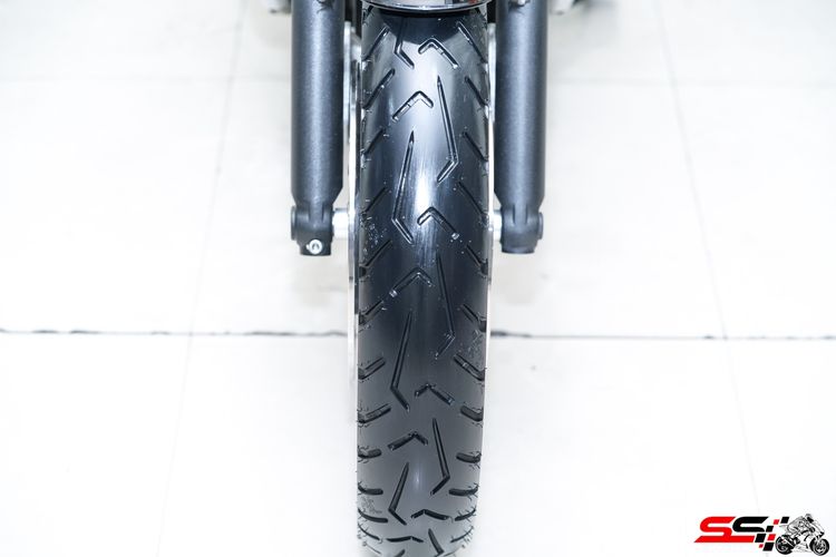 Triumph Bonneville T120 สีดำ ปี2022 วิ่งน้อย 7,400km ไมล์แท้ เบรค brembo มือเดียวสภาพป้ายแดง รถสวยมาก รูปที่ 17