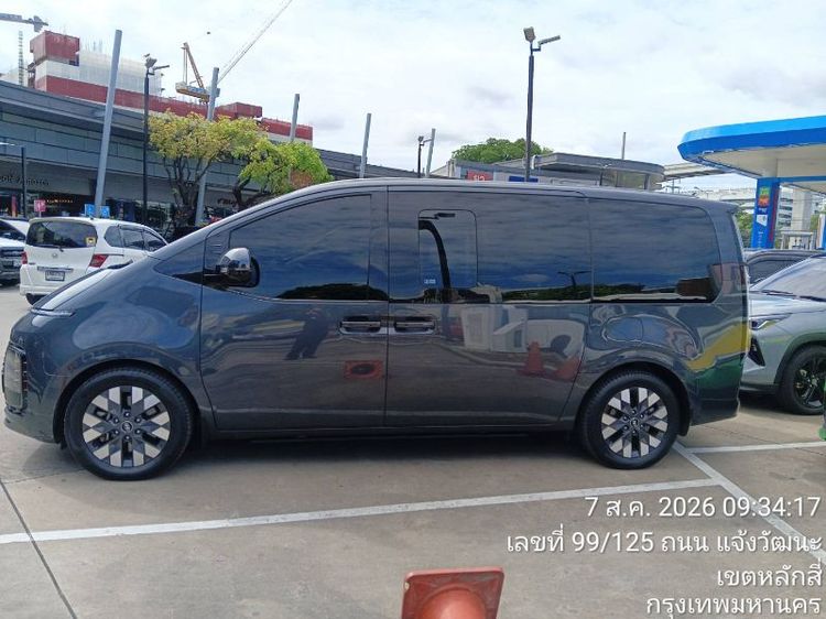 Hyundai Staria 2024 2.2 Trend S Utility-car ดีเซล ไม่ติดแก๊ส เกียร์อัตโนมัติ เทา รูปที่ 3