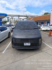 Hyundai Staria ไมล์27,000 รุ่นย่อย 2.2 Premium ปี2023 จด2024 แต่งสไตล์ผู้บริหารVIP ให้เลขทะเบียนสวยไปด้วย(นน739กรุงเทพ)หมวดอักษรเบิ้ลผลรวมดี
