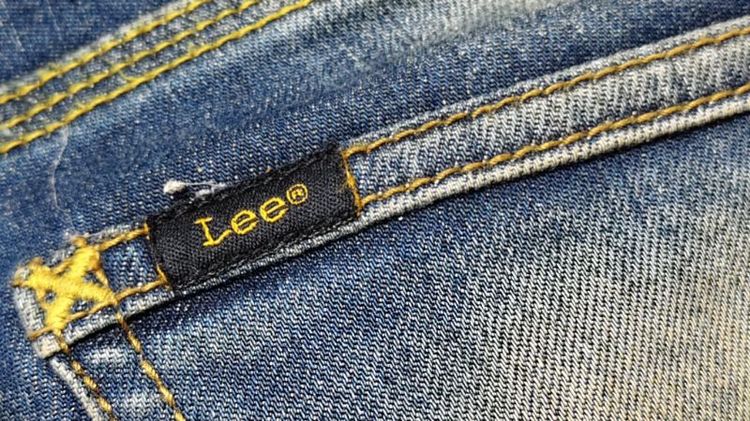 กางเกงยีนส์ Lee รุ่น Ramone — W30 L31 — ของแท้ สภาพดี รูปที่ 11