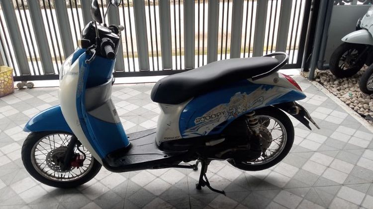 ขาย scoopy i ตัวเก่าภาษีขาดแต่เกิน ดูรถได้ที่พระยาสุเรนทร์ รูปที่ 4