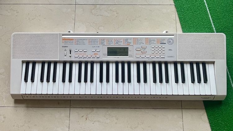 คีย์บอร์ดไฟฟ้า Casio ขนาดใหญ่ 60 คีย์ มือ2 จากญี่ปุ่น สภาพดี
