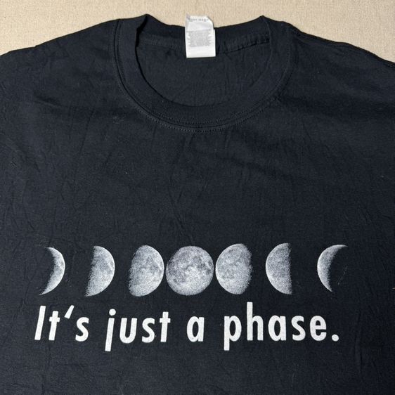 เสื้อยืด It’s just a Phase Size L รูปที่ 2