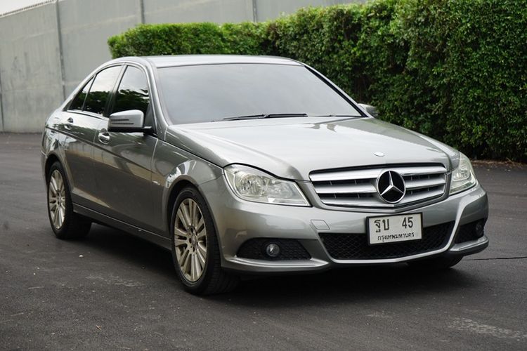 Mercedes-Benz C-Class 2012 C200 CGI Sedan เบนซิน ไม่ติดแก๊ส เกียร์อัตโนมัติ เทา รูปที่ 4
