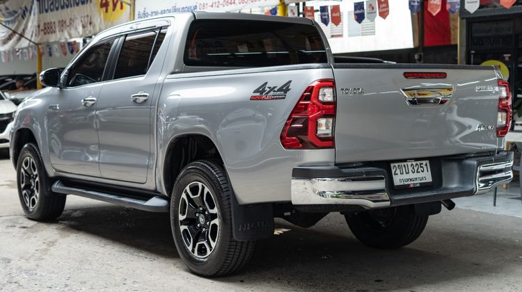Toyota Hilux Revo 2022 Double Cab 2.4 Mid 4WD Pickup ดีเซล ไม่ติดแก๊ส เกียร์ธรรมดา เทา รูปที่ 3