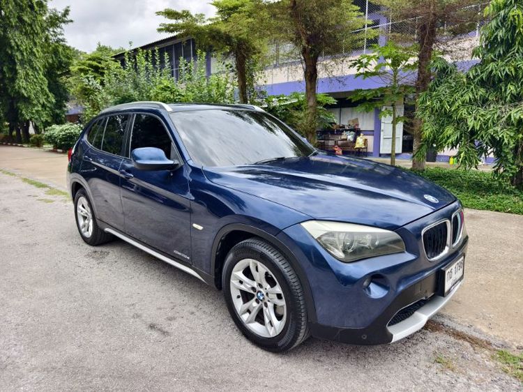 รถ BMW X1 2.0 sDrive20d Highline สี น้ำเงิน