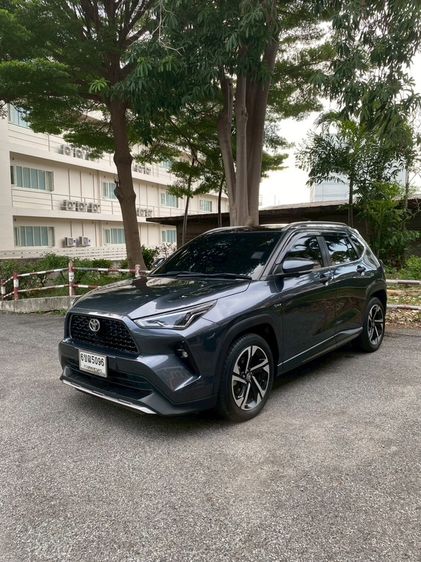 รถ Toyota Yaris Cross 1.5 HEV Premium Luxury สี เทา