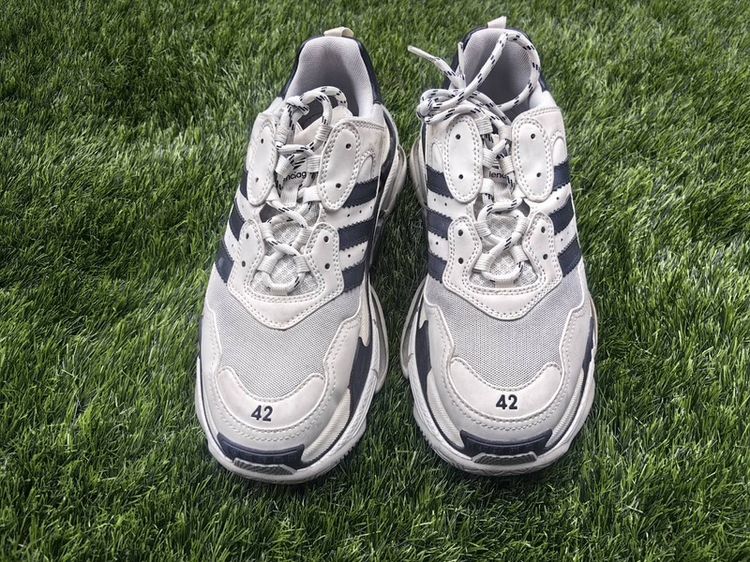 รองเท้ารองเท้า​ Adidas x​ Balenciaga​ เบอร์​ 42ใส่​ 3 ครั้ง​สภาพ​ 90% รูปที่ 2
