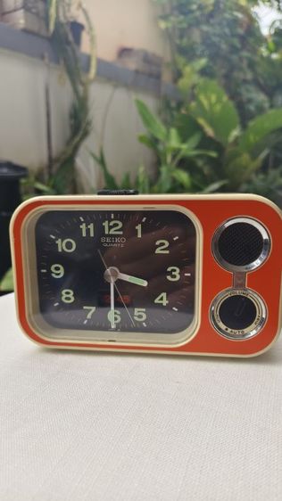 นาฬิกาปลุกวินเทจ SEIKO Quartz ทรงทีวีโบราณ ยุค Retro (Made in Japan) ฝาหลังครบ สภาพสะสม หายาก