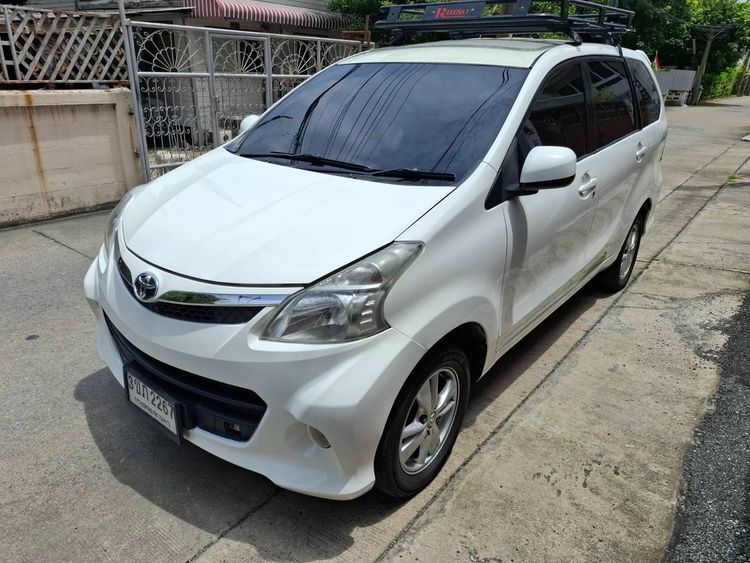 Toyota Avanza 2015 1.5 S Utility-car เบนซิน เกียร์อัตโนมัติ ขาว รูปที่ 2