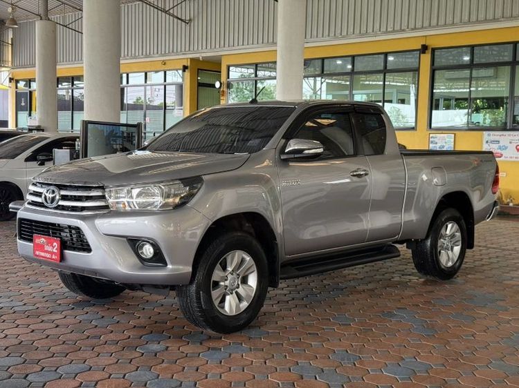 รถ Toyota Hilux Revo 2.4 G Prerunner สี บรอนซ์เงิน