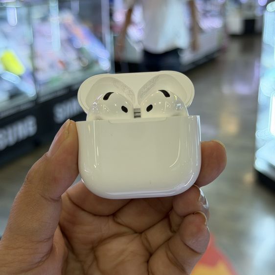 Airpods Gen4 (ANC) เครื่องศูนย์  พร้อมการตัดเสียงรบกวนแบบแอ็คทีฟ สภาพสวยมากๆ ประกันศูนย์ยาวๆถึง03/04/70 🔥🔥 รูปที่ 2
