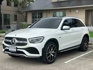 ขายBenz GLC 300e 2.0 AMG ปี 22 รถวิ่งแค่ 4 หมื่นโลรถไม่เคยทำสี