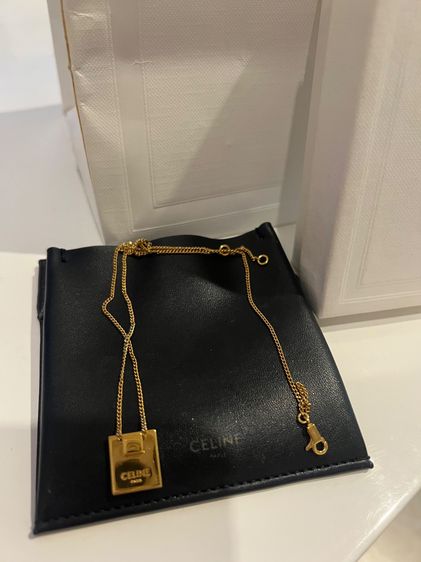 CELINE Alphabet Necklace S  ปล่อยของตัวเอง 6900-. รวมส่ง  ลดจาก 7500 กล่อง+ถุงกระดาษค่ะ