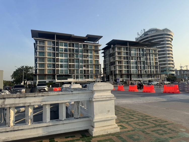 อื่นๆ เลี้ยงสัตว์ได้ ตกแต่งครบ 2017 ใช่ The High one 1 Bed 1 Bath - Apartment