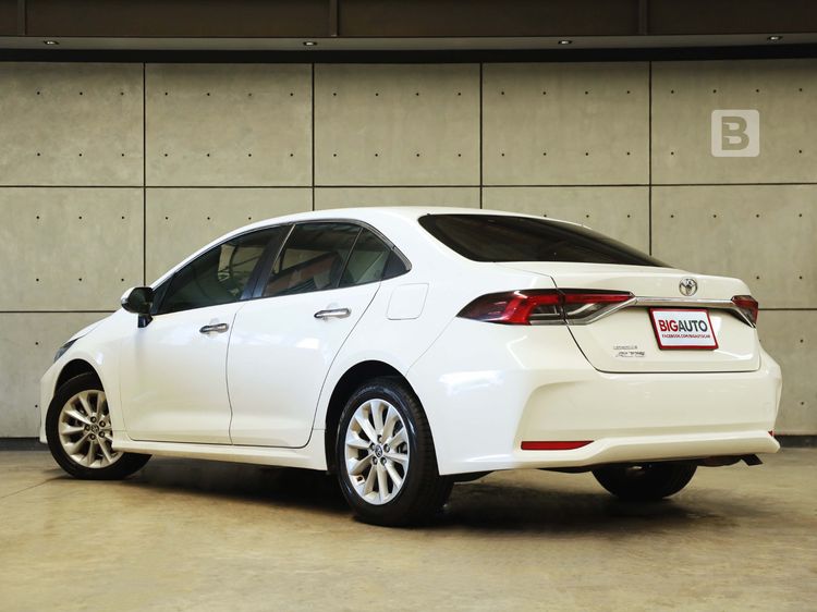 Toyota Altis 2023 1.6 G Sedan เบนซิน ไม่ติดแก๊ส เกียร์อัตโนมัติ ขาว รูปที่ 3