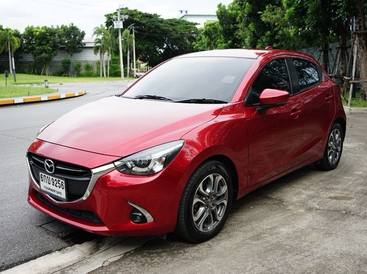 รถ Mazda Mazda 2 1.5 XD Sport High Plus L สี แดง