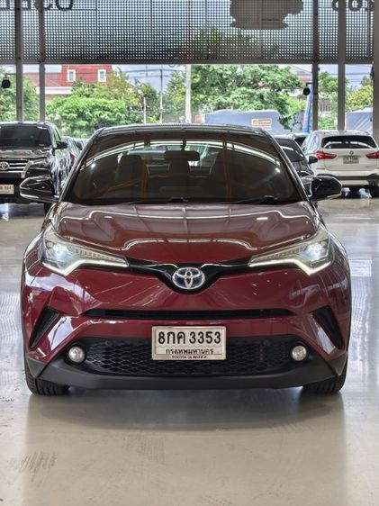 Toyota C-HR 2018 1.8 Hybrid Mid Sedan ไฮบริด ไม่ติดแก๊ส เกียร์อัตโนมัติ แดง รูปที่ 2