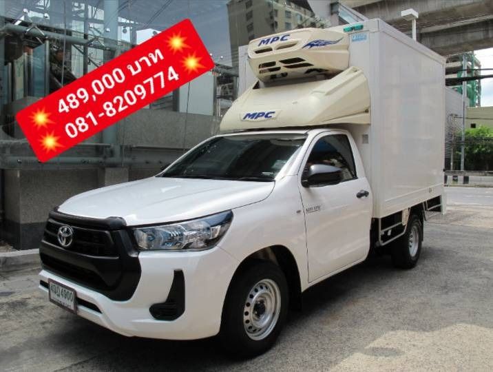 Toyota Hilux Revo 2021 2.4 Entry Van ดีเซล ไม่ติดแก๊ส เกียร์ธรรมดา ขาว