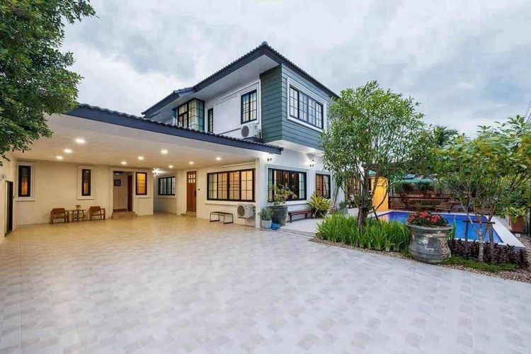 ตกแต่งครบ บ้านพูลวิลล่า สไตล์โมเดิร์น Fully Furnished พร้อมเข้าอยู่ ทำเลดีที่สุด หลังตลาดแม่เหียะ เชียงใหม่