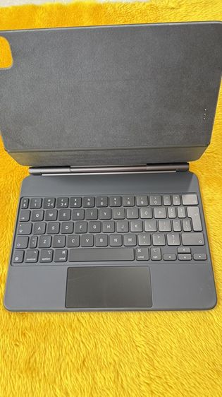 Magic Keyboard iPad 11นิ้ว สวยมาก