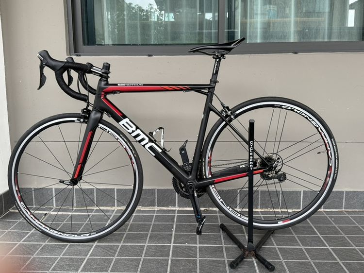 จักรยานเสือหมอบคาร์บอน BMC Teammachine SLR02 ชุดขับ 105 เต็มกรุ๊ป สเต็มและหลักอาน Zipp