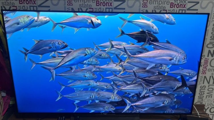 Sony Bravia 55X9000E มือสอง จอใช้งานได้ปกติ สภาพดี ***มีรอยตรงฐาน*** เฉพาะฐาน