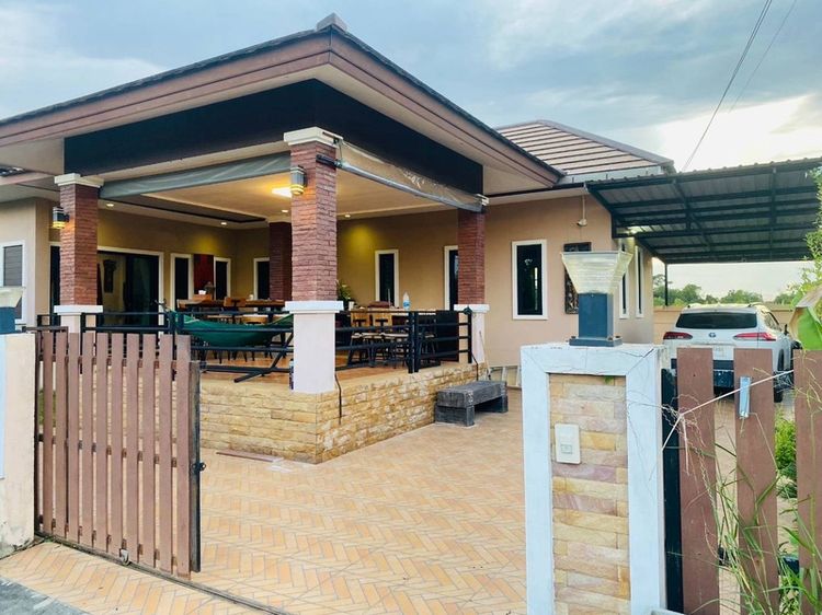 ตกแต่งครบ 🏡 บ้านเดี่ยว 81ตรว.ใกล้ทะเลหาดแม่รำพึง บ้านยกสูง 🏝