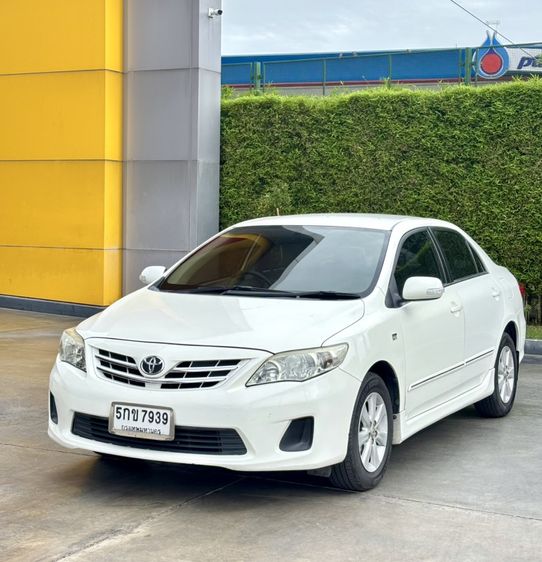 Toyota Altis 2011 1.8 E Sedan เบนซิน ไม่ติดแก๊ส เกียร์อัตโนมัติ ขาว รูปที่ 3