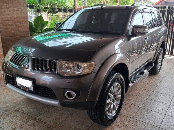 Mitsubishi Pajero Sport 2012 2.5 GT Utility-car ดีเซล เกียร์อัตโนมัติ น้ำตาล