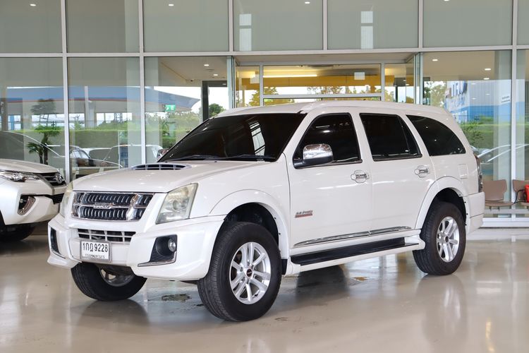 Isuzu MU-7 2012 3.0 Choiz Utility-car ดีเซล ไม่ติดแก๊ส เกียร์ธรรมดา ขาว รูปที่ 3