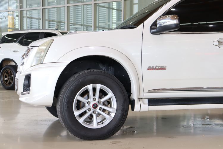 Isuzu MU-7 2012 3.0 Choiz Utility-car ดีเซล ไม่ติดแก๊ส เกียร์ธรรมดา ขาว รูปที่ 4