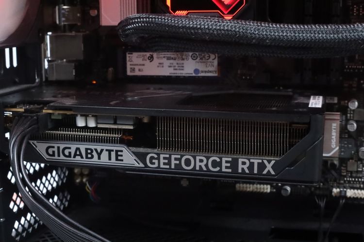Comset Gaming CORE I5-14400F.RTX5060 RAM32.1TB รูปที่ 7