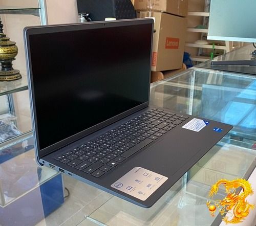 มี Dell Inspiron 3530 Ram8GBDDR4 SSD512GB จอ 15.6 FullHD(1920x1080)IPS Win11License สวยงาม สภาพดี มาขายครับพี่น้อง