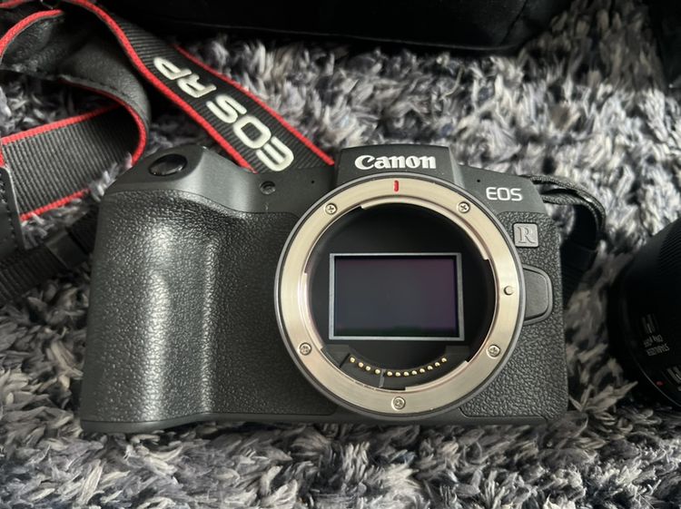 ขายกล้อง CANNON EOS RP BODY พร้อม CANNON FR 24 MM F1.8 Marco IS STM สภาพใหม่ ใช้น้อย ไร้รา ไร้ฝุ่น รูปที่ 2
