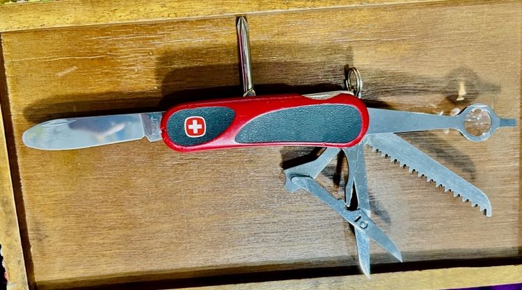 Wenger EvoGrip (ของแท้) สภาพดีพร้อมใช้งาน! รูปที่ 4