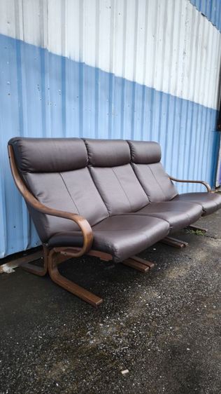 โซฟา Fuji Furniture special edition vintage sofa Scandinavian style เบาะหนังแท้-ไม้ดัดdesigned by Ashimo-san รูปที่ 12