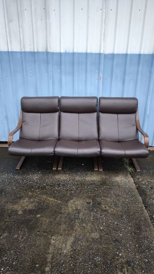 โซฟา Fuji Furniture special edition vintage sofa Scandinavian style เบาะหนังแท้-ไม้ดัดdesigned by Ashimo-san รูปที่ 3