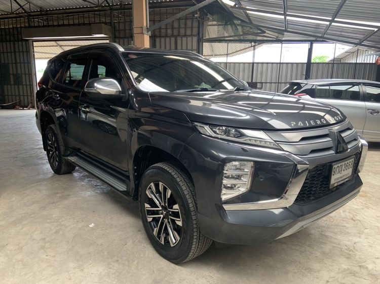 รถ Mitsubishi Pajero Sport 2.4 GT Premium 2WD สี เทา