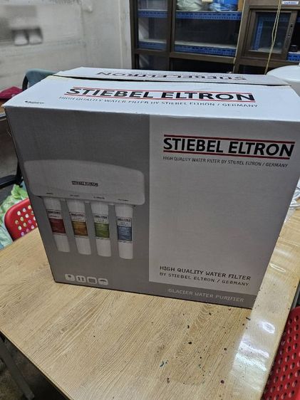 เครื่องกรองน้ำ StiebelEltron RO มือสอง ใช้งานได้ปกติทุกอย่าง เครื่องใช้งานมา 4 ปี ไม่มีไส้กรอง มีแต่ตัวเครื่อง,ถังน้ำ,อุปกรณ์,คู่มือ,กล่องเดิมๆ
