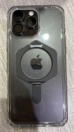 เคส UAG ใส มีขาตั้ง iPhone 16 Promax สภาพใหม่มาก