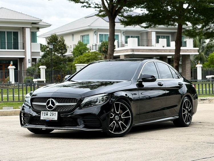 รถ Mercedes-Benz C-Class C220 สี ขาว