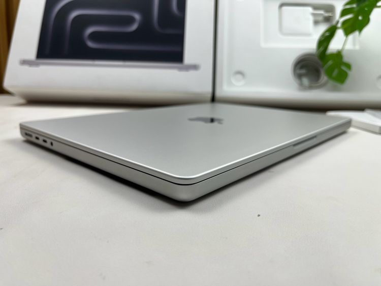 MacBook Pro 14-inch M4 2024  Ram16GB SSD512GB Silver CPU 10-core,GPU 10-core  Apple care 6aug2027 รูปที่ 10