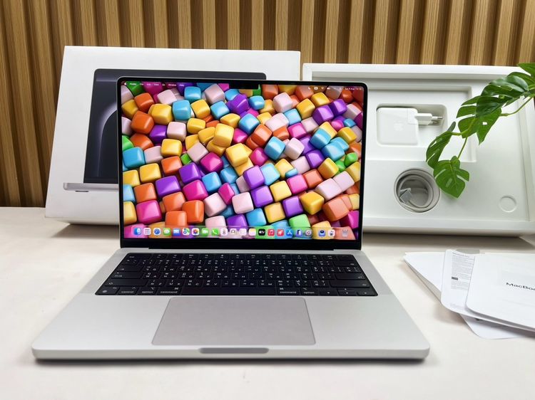 Mackbook Pro 14 Inch แมค โอเอส 16 กิกะไบต์ อื่นๆ ใช่ MacBook Pro 14-inch M4 2024  Ram16GB SSD512GB Silver CPU 10-core,GPU 10-core  Apple care 6aug2027