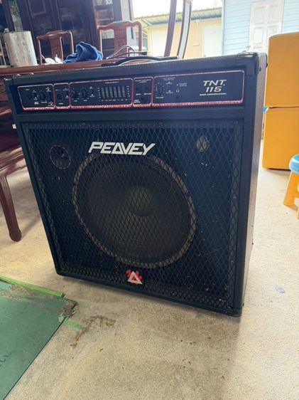 ตูแอมป์เบสไฟฟ้า peavey TNT115 mad in usa