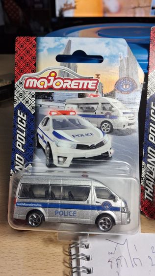 รถโมเดล รถเหล็ก รถตู้ ชุด THAILAND POLICE กองบังคับการปราบปราม ครับ Majorette Toyota Hiace สีบอร์นเงิน งานสวยๆ รูปที่ 2