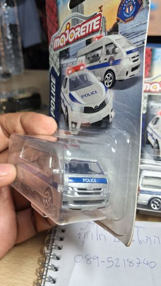 รถโมเดล รถเหล็ก รถตู้ ชุด THAILAND POLICE กองบังคับการปราบปราม ครับ Majorette Toyota Hiace สีบอร์นเงิน งานสวยๆ รูปที่ 5
